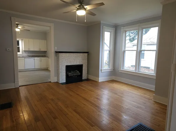 443 E Lucas St, Bucyrus, OH 44820
