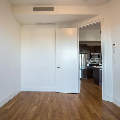 Rented by Nooklyn NYC LLC | media 55