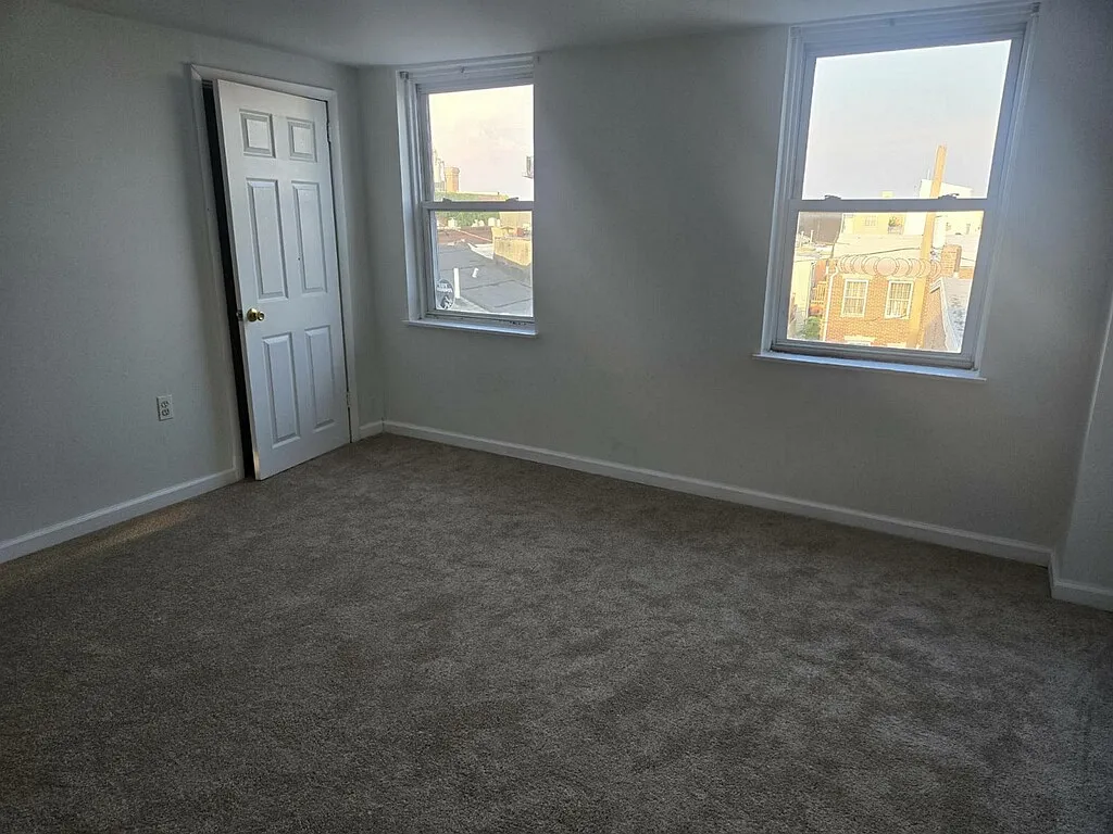2 bed, 1200 sqft, $1,850 — Photo 4
