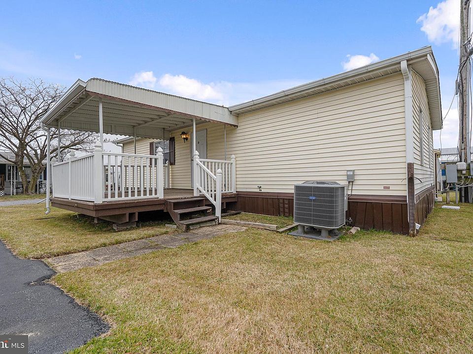 1st image of 111 Briarwood Rd