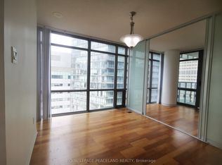 38 Grenville St #1202-C01, Toronto, ON M4Y 1A5