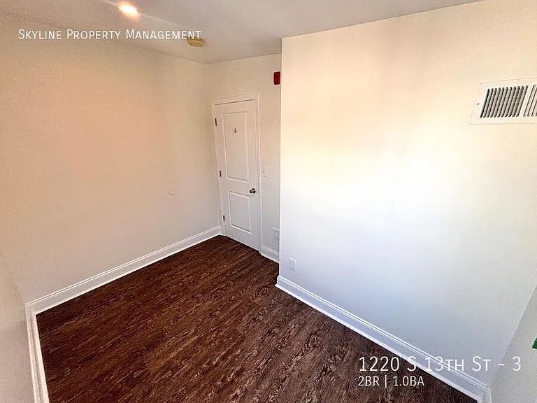 1220 S 13th St #3 — Photo 15