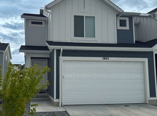 1865 N Blue Iris Ave, Tooele, UT 84074