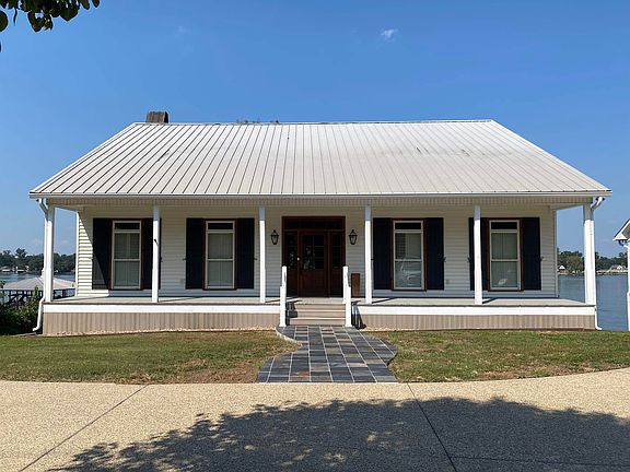 2nd image of 7522 False River Rd