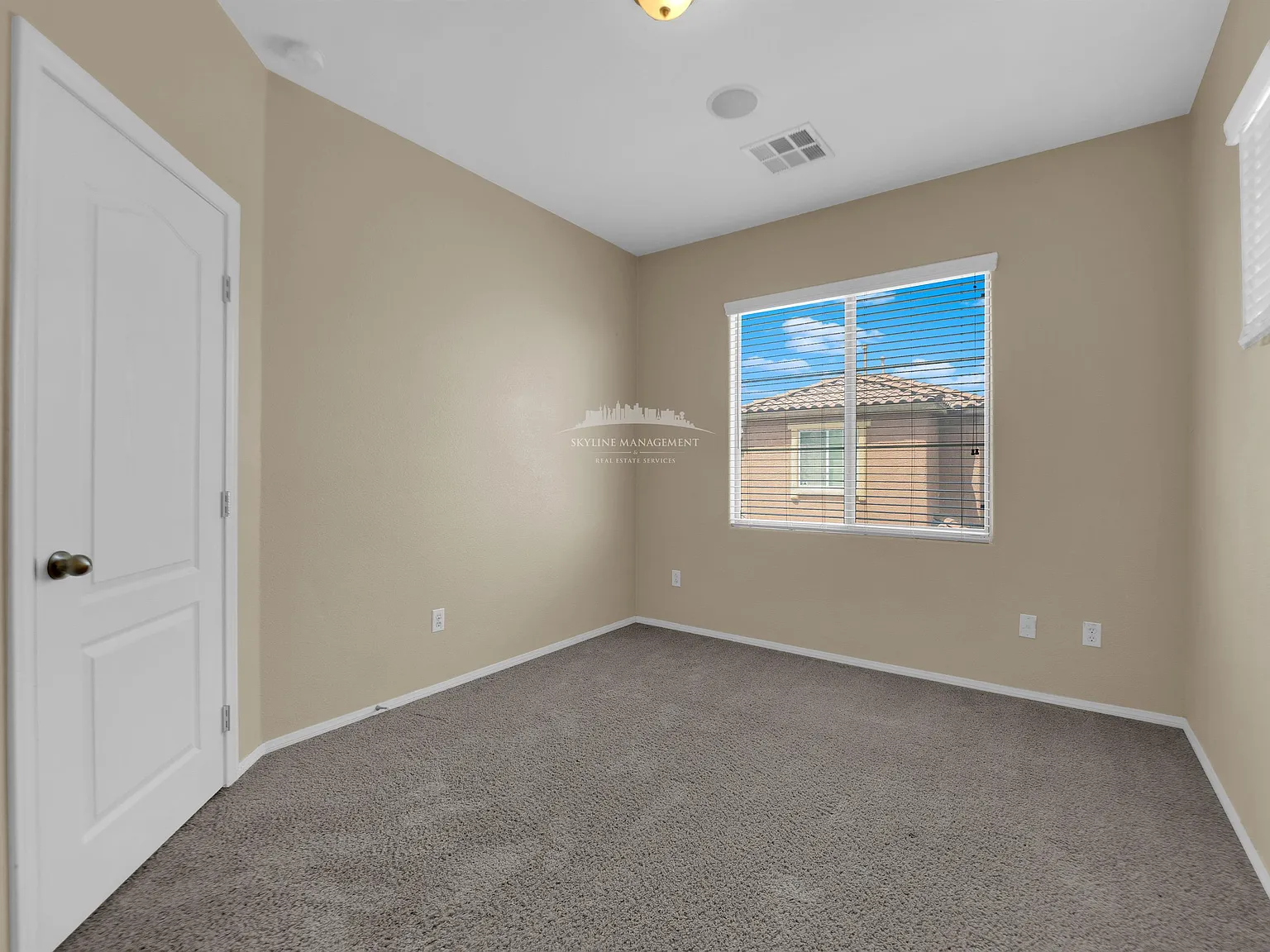 680 Forest Peak Street - 1 — Photo 4