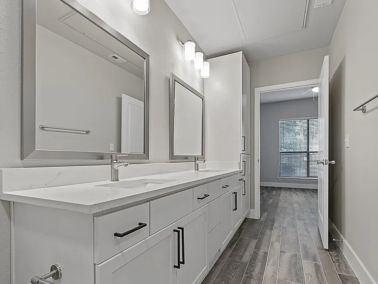 Briar Forest Lofts — Photo 20