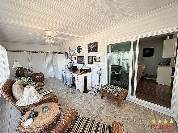 5th image of 918 Reed Canal Rd #342