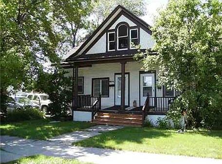 2nd image of 614 N 30th St