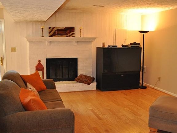 5th image of 500 Laketower Dr Unit 68