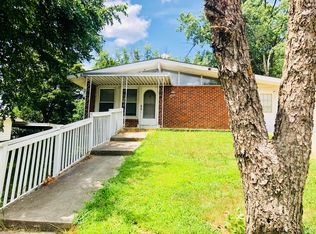 4010 Halifax Rd #2, Greensboro, NC 27407