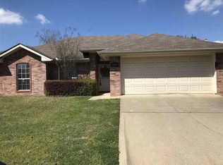1605 Amanda Ln, Kilgore, TX 75662