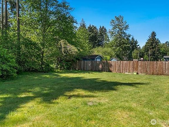 4th image of 5904 157th Street Ct E #5904