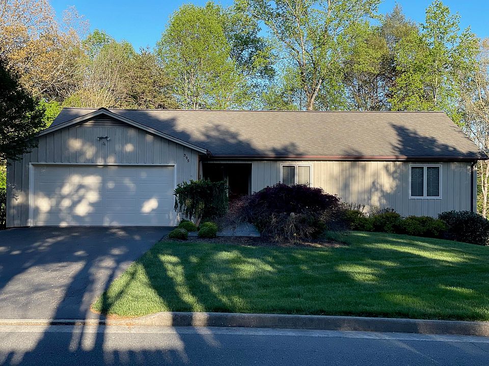 1st image of 395 Knollwood Dr