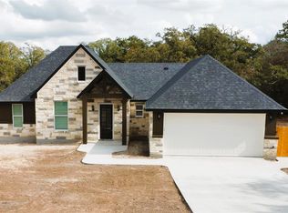 116 Pine Point Cv, Elgin, TX 78621