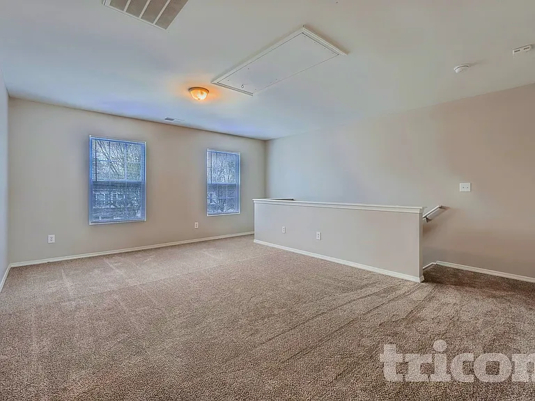 6304 Ziegler Ln — Photo 11