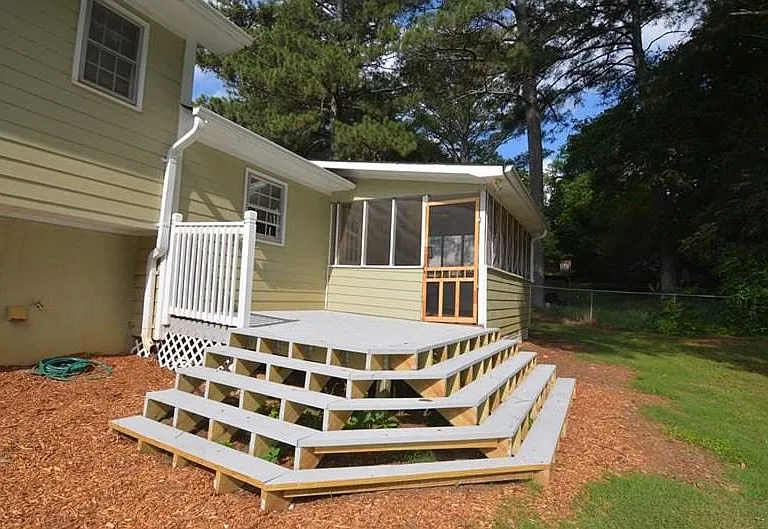 4220 Terrace Dr — Photo 26