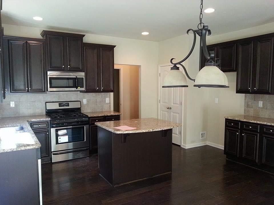 2nd image of 628 Ocean Ave