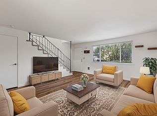 1302 N 10th St APT 1, Tacoma, WA 98403