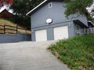 7060 Santa Lucia Rd, Atascadero, CA 93422