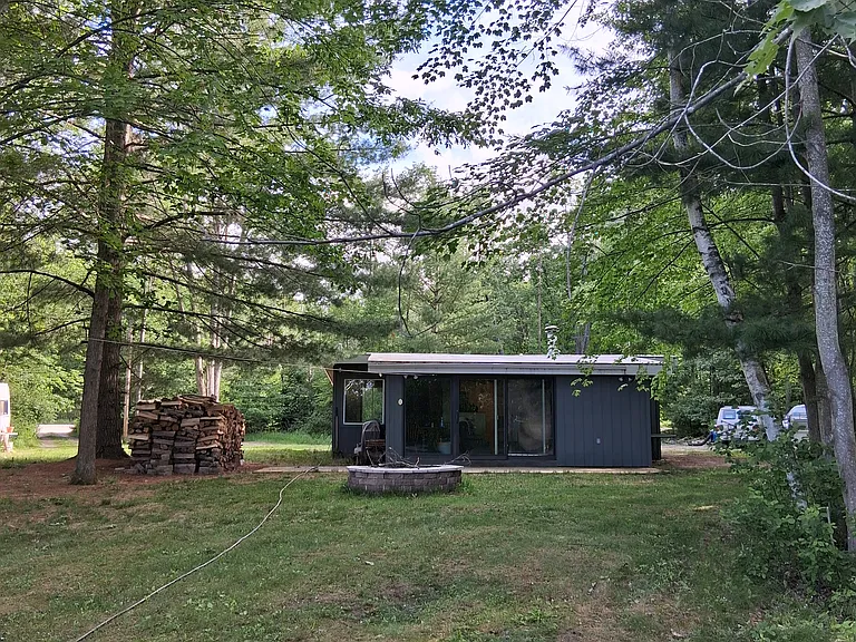 2597 Tonawanda Rd — Photo 5