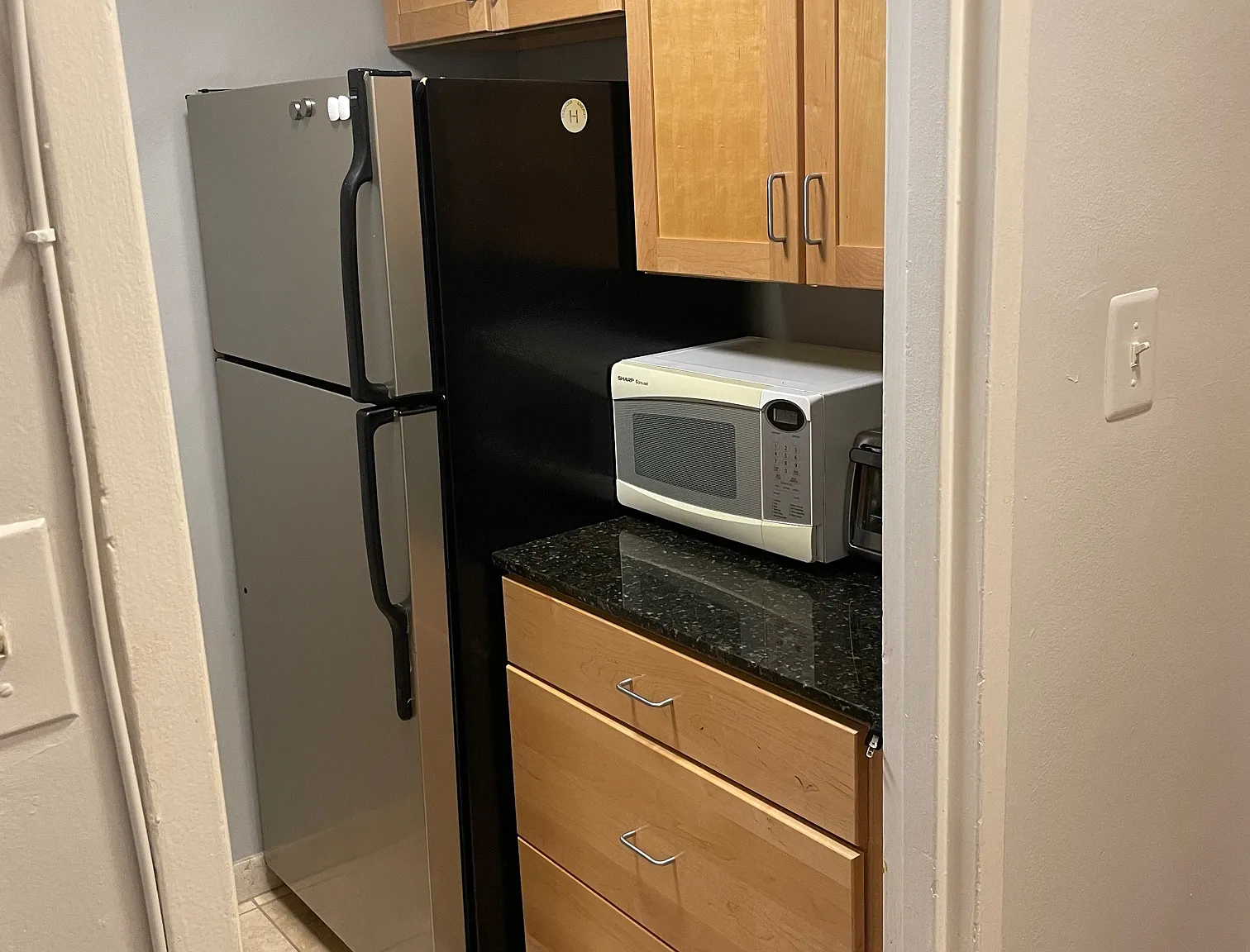 1 bed, 450 sqft, $1,795 — Photo 3