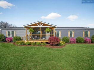 3881 Shellsford Rd, McMinnville, TN 37110