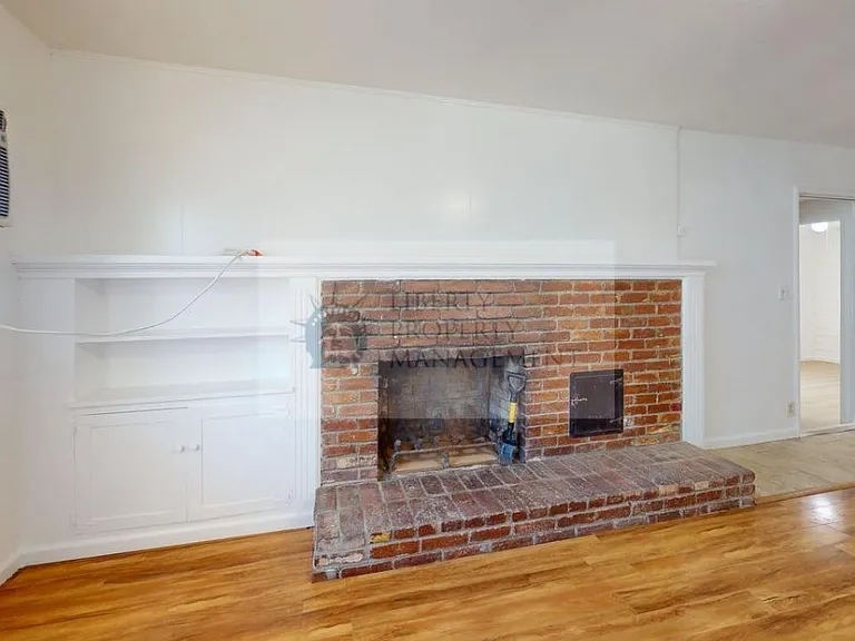 10051 E Lyons Rd — Photo 3