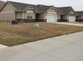 2630 Tobacco Cir APT C, Manhattan, KS 66503
