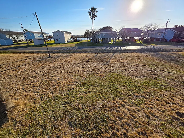 405 Blue Water Blvd — Photo 28