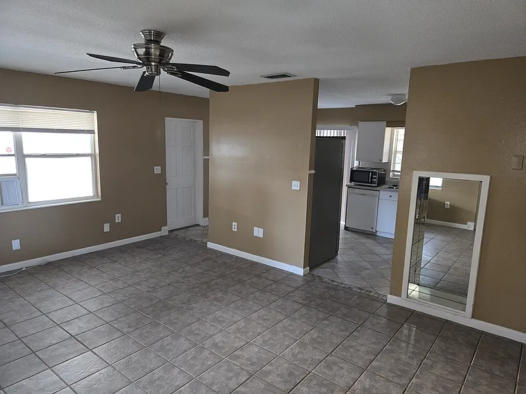 2505 25th Avenue Dr W — Photo 10