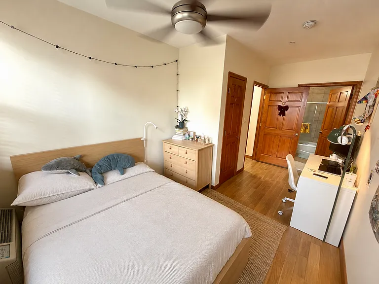 150 W 92nd St #5D — Photo 2