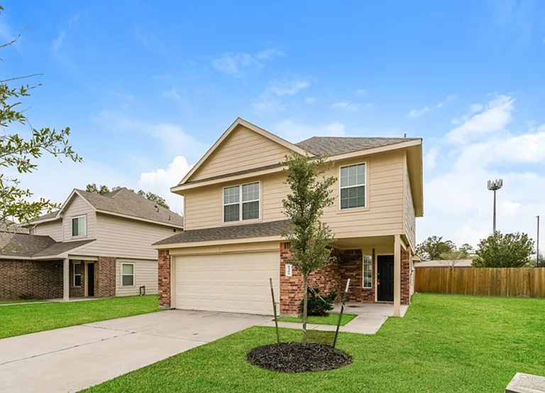 8506 Middleton Oaks Cir — Photo 3