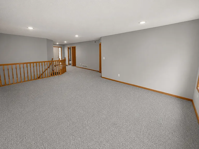 9129 Queen Ave S #NA — Photo 3