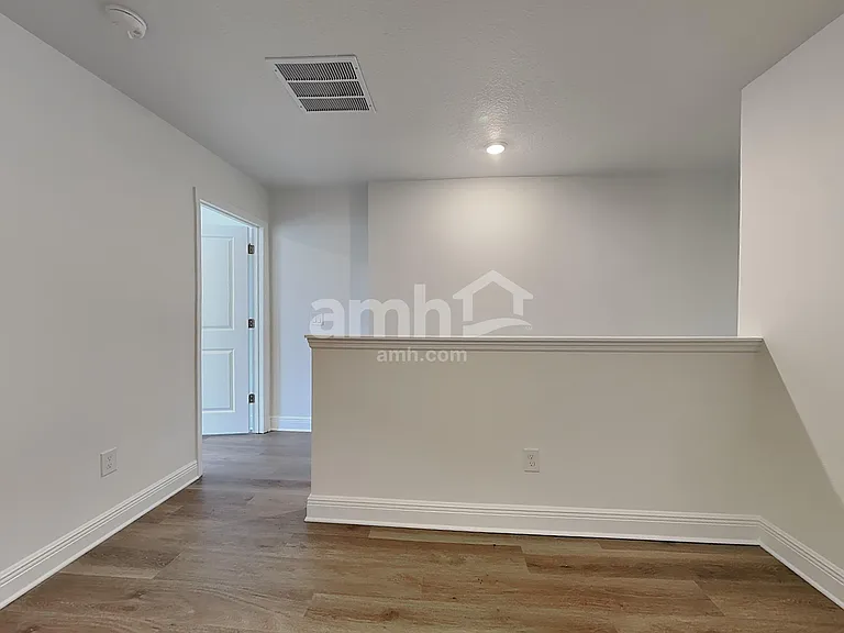 1526 Blue Nile Point — Photo 8