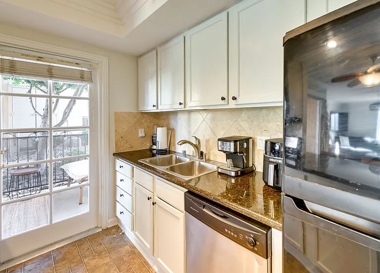 400 N Sunrise Way #116 — Photo 11