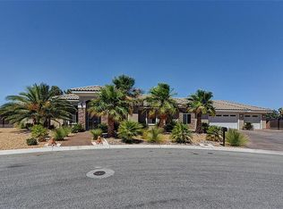 8024 Hickam Ave, Las Vegas, NV 89129