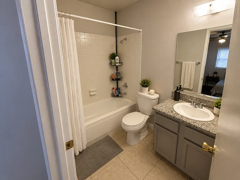 212 Bruce St #A — Photo 7