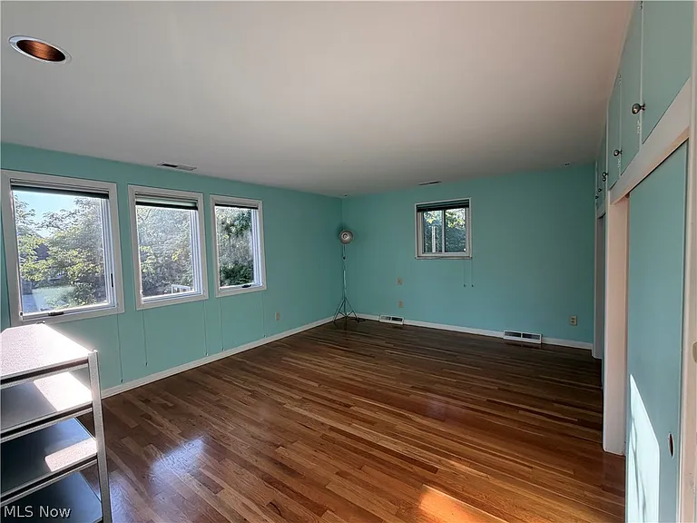 2455 Buckhurst Dr — Photo 11