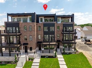 66 1st St, Oakmont, PA 15139