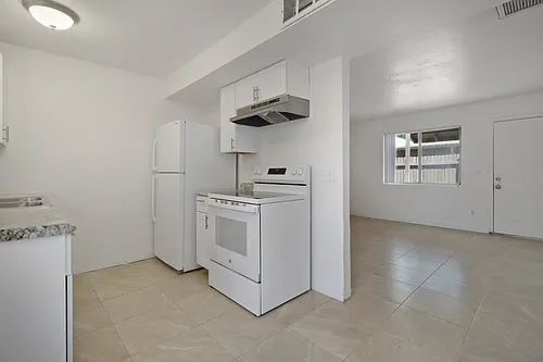 5811 E 23rd St #5811 Photo 1