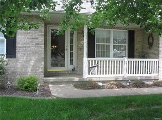 520 Plum Ln, New Baden, IL