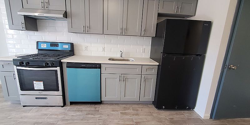 1st image of 25-28 Broadway #5C