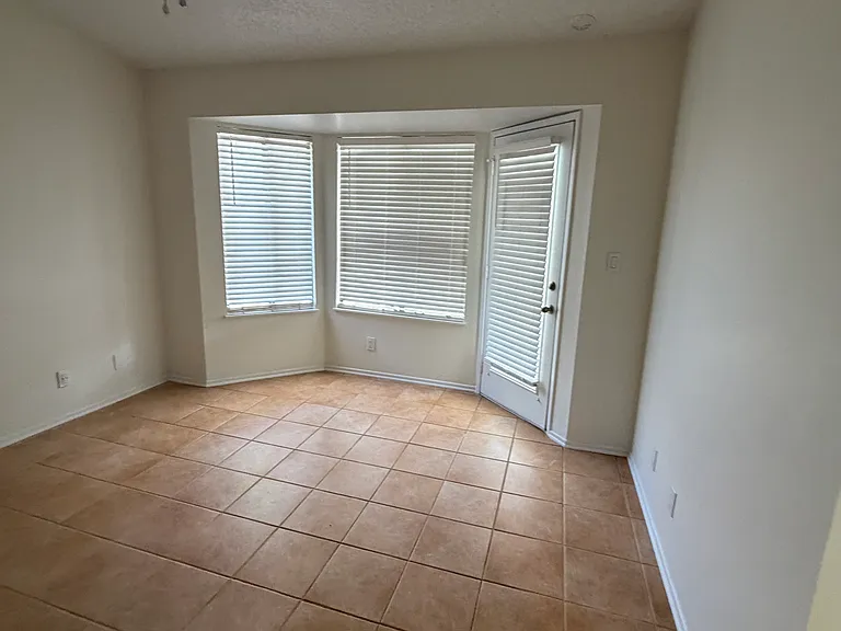 4366 Cocina Ln — Photo 4