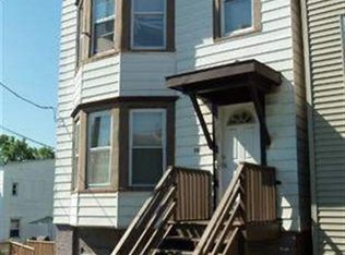 75 3rd Ave, Rensselaer, NY 12144