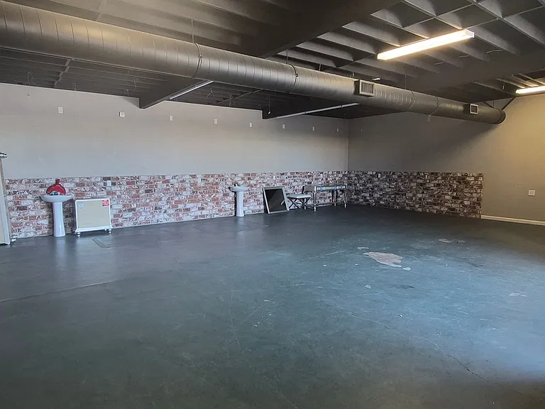 124 S Porter Rd — Photo 3