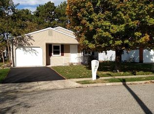 27 Togo Rd, Toms River, NJ 08757