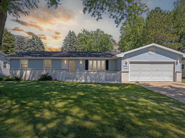 200 N Willard Ave, Janesville, WI 53548