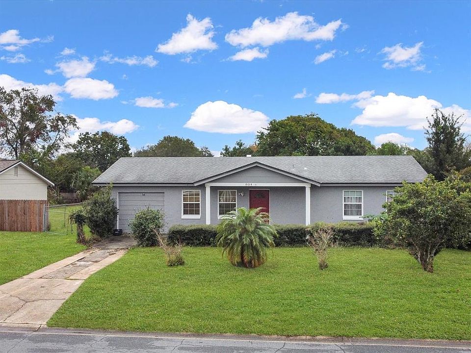 1st image of 804 W Birchwood Cir