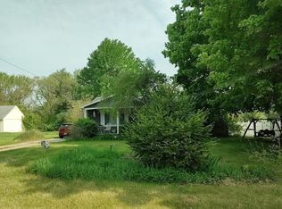 6056 Sonny Ave, Flushing, MI 48433