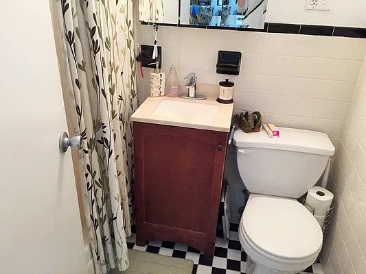 Rented by Joe Gotham LTD | media 25